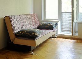 Domumetro na K.Simonova