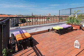 Flospirit - Penthouse with City View