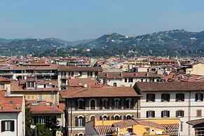 Flospirit - Penthouse with City View