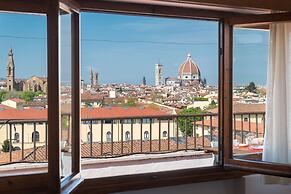 Flospirit - Penthouse with City View