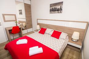 Apartments & Rooms Danivan Pool Villas