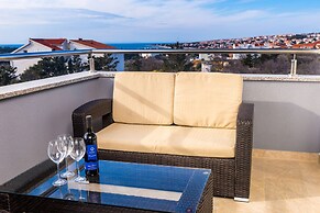 Apartments & Rooms Danivan Pool Villas