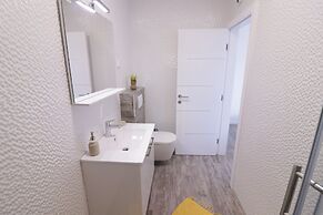 Apartments & Rooms Danivan Pool Villas