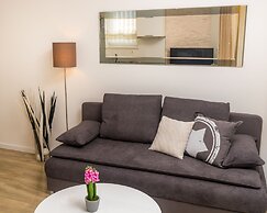 Apartments & Rooms Danivan Pool Villas