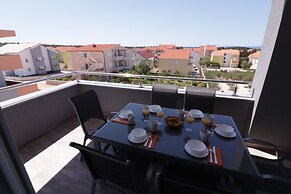 Apartments & Rooms Danivan Pool Villas