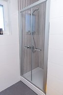 Apartments & Rooms Danivan Pool Villas