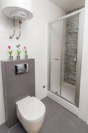 Apartments & Rooms Danivan Pool Villas