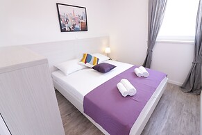 Apartments & Rooms Danivan Pool Villas