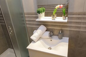 Pool Apartments Privilege