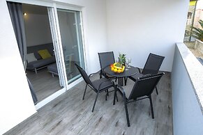 Pool Apartments Privilege