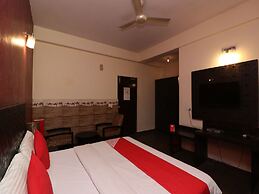 OYO 27718 Viva Destinations