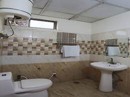 OYO 19664 Aman Hotel