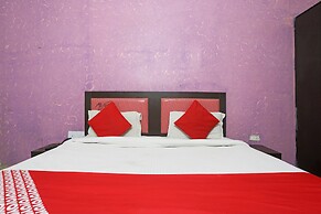 OYO 19664 Aman Hotel