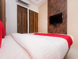 OYO 15519 Hotel Grand Residency