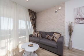 Apartments with Pool Villa Zora