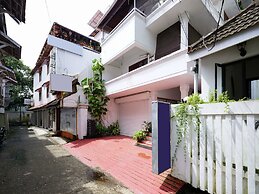 Oyo 18323 Home Splendid Stay Fort Kochi Beach