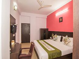 OYO 4679 Hotel Shantila Inn