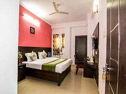 OYO 4679 Hotel Shantila Inn