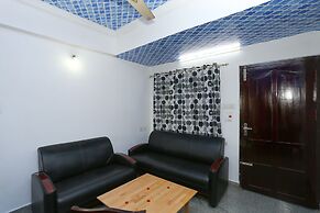 OYO 23654 Home Cozy 2BHK Aluva Metro Station