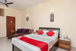 OYO 22532 Purple Lake View