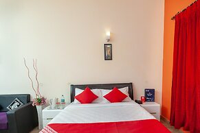 OYO 22532 Purple Lake View