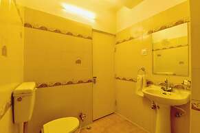 OYO 22915 C M Regency