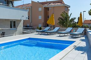 Apartments & Rooms Villa Casia