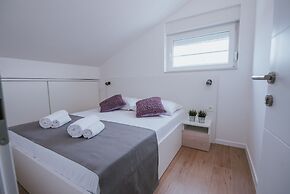 Apartments & Rooms Villa Casia