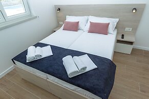 Apartments & Rooms Villa Casia