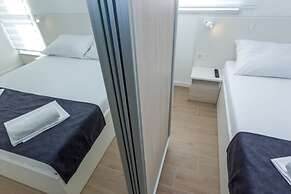 Apartments & Rooms Villa Casia