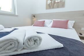 Apartments & Rooms Villa Casia