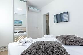 Apartments & Rooms Villa Casia