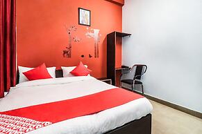 OYO 24228 Hotel Hans