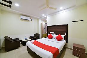 OYO 24288 Surya Teja Residency