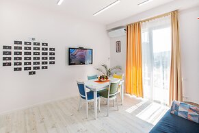 33 Spring Apartment