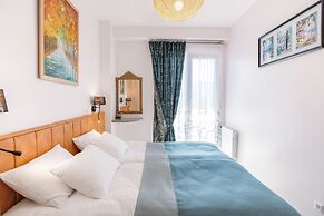 33 Spring Apartment