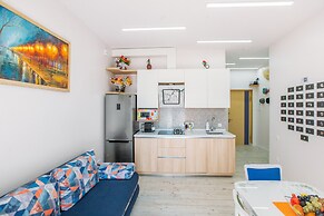 33 Spring Apartment
