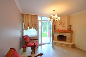 Sweet Home River Hotel