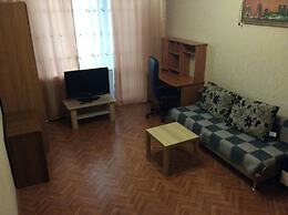 Apartment on Entuziastov boulevard 2B