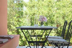 Casagliana Suite Resort