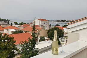 Pool Apartments Galeb