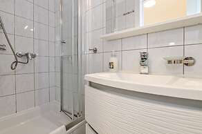 Pool Apartments Galeb