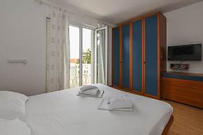 Pool Apartments Galeb