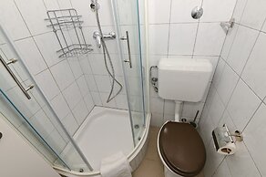 Pool Apartments Galeb