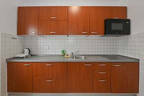 Pool Apartments Galeb