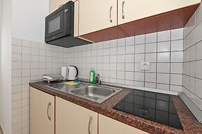 Pool Apartments Galeb