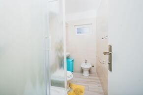 Apartments by the Sea Semy