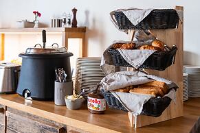 De Gamlas Hem Hotel & Restaurant