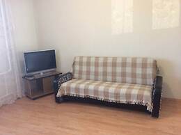 Apartment on Michurinskaya 142