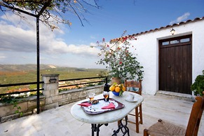 Fenareti Village House